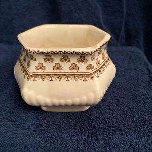 Vintage Adams/Wedgwood Sharon Trinket Brown Bowl.